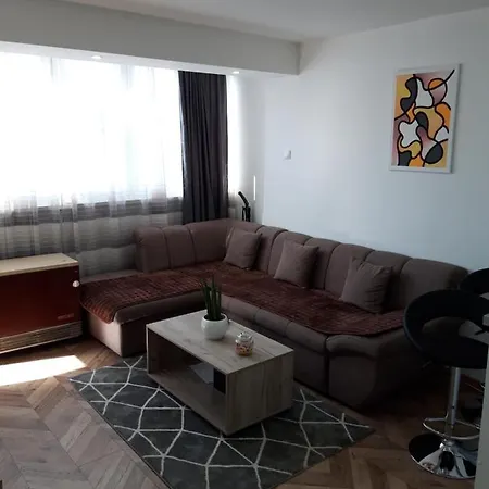 Apartment Stan Na Dan Simikic Bijeljina